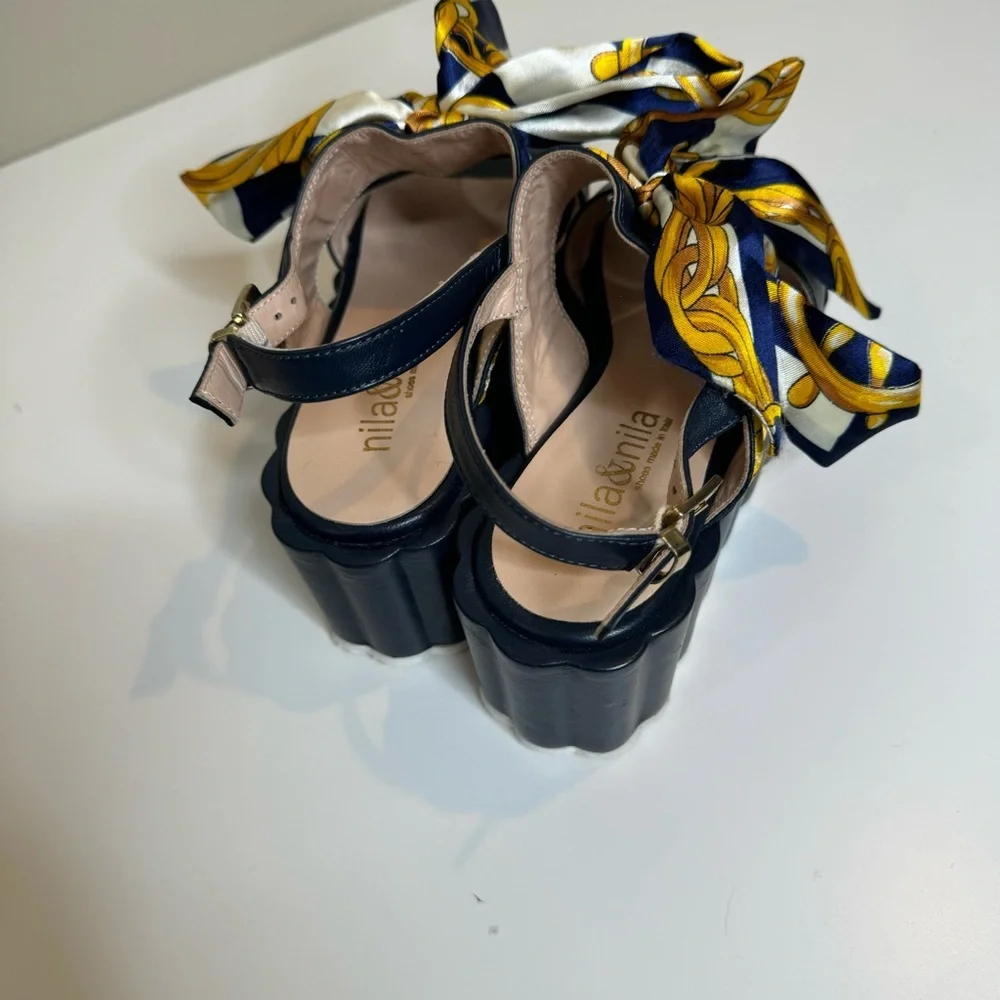 Nila & nila Italian platform sandals size 36